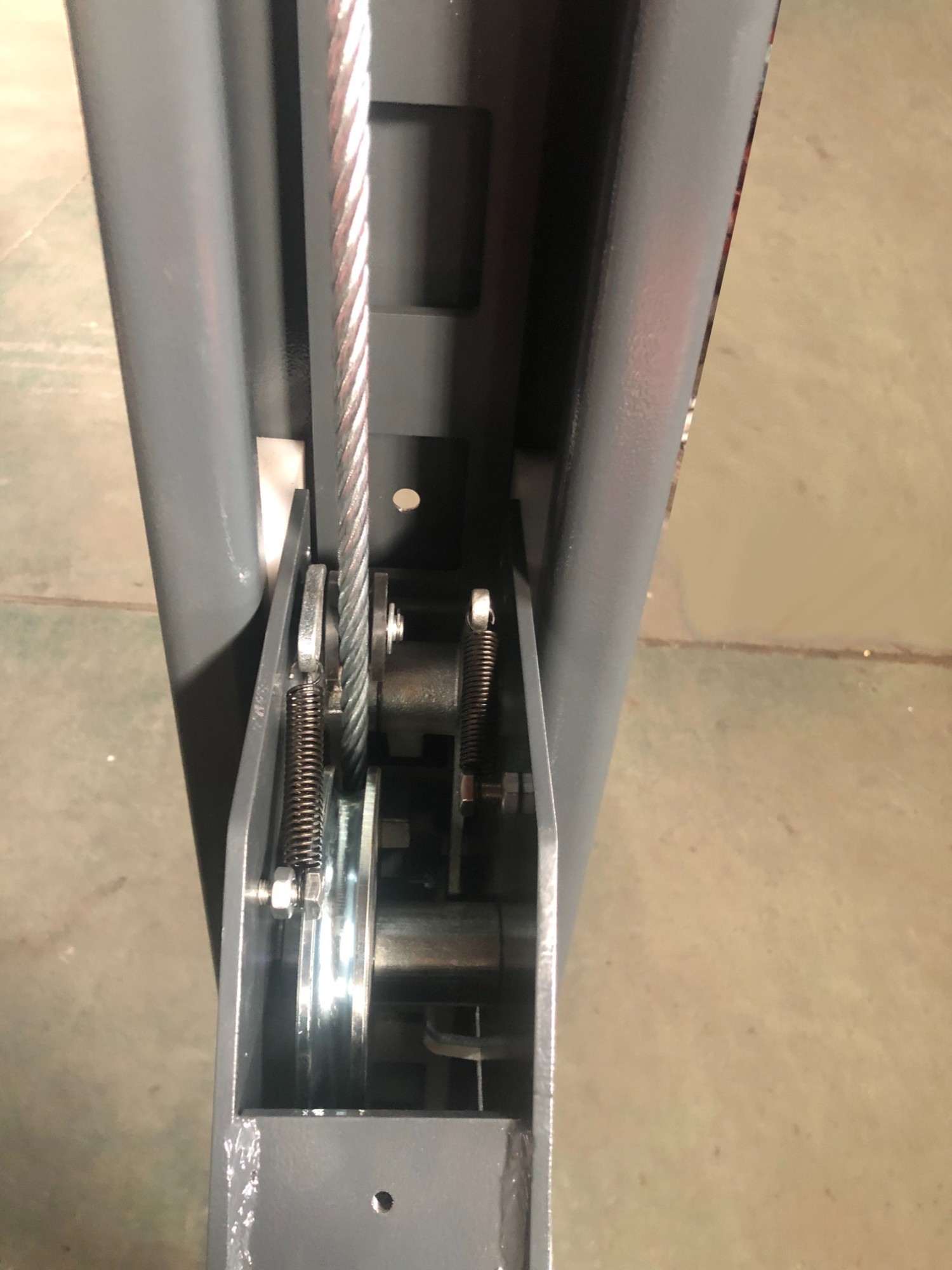 Autokato AK-4H110 Four Post Car Lift - Image 4